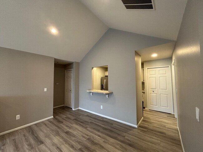 Building Photo - 4035 Cornerstone Dr