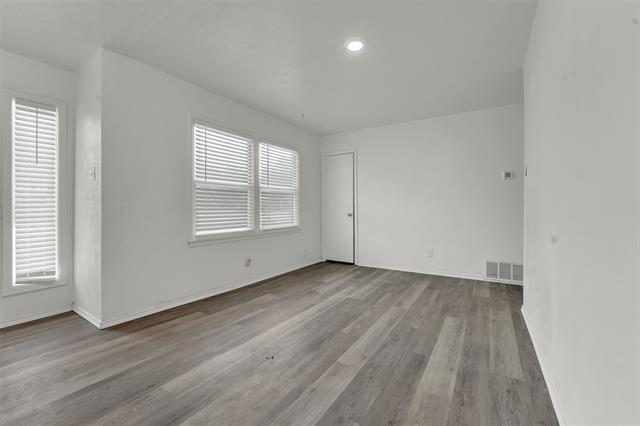 Building Photo - 2682 Wasina Dr