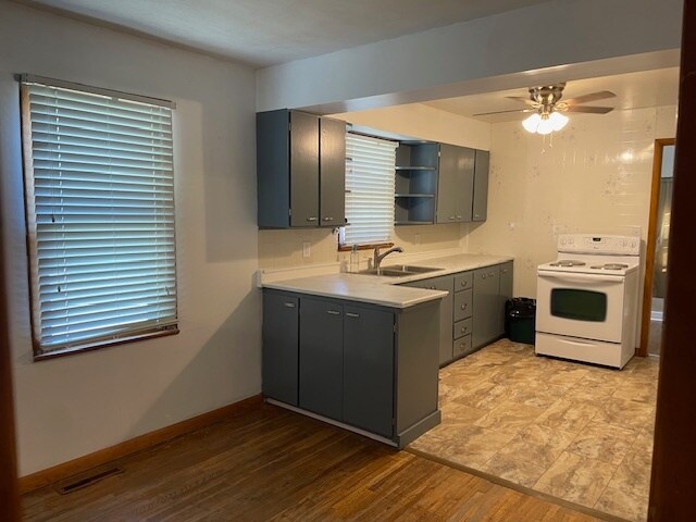 Kitchen - 612 S Pine St