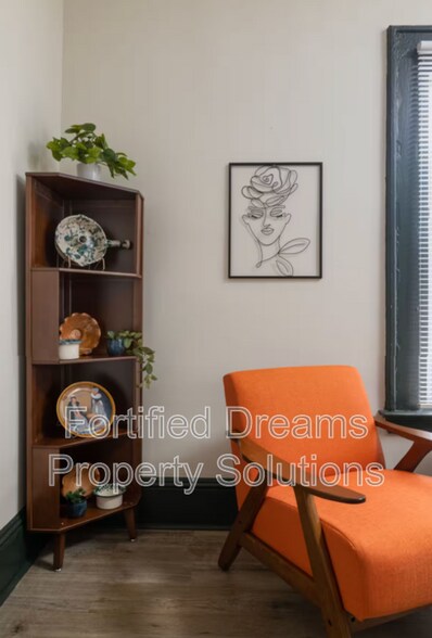 Building Photo - 720 S Broad St