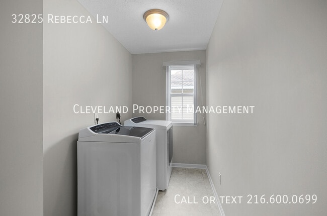 Building Photo - 32825 Rebecca Ln