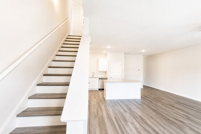 Building Photo - 4249 Crosby Ln