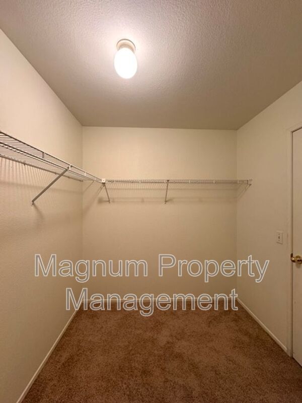 Building Photo - 32034 Corte La Puenta