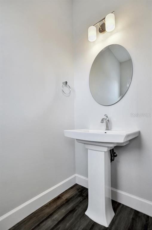 Building Photo - 401 N Oregon Ave