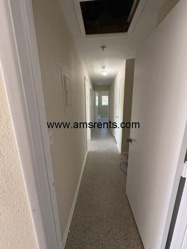 Building Photo - Charming 3-bedroom home in Villages of Southport community in Orlando
