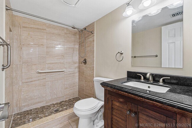 Building Photo - 6562 Boca Del Mar Dr