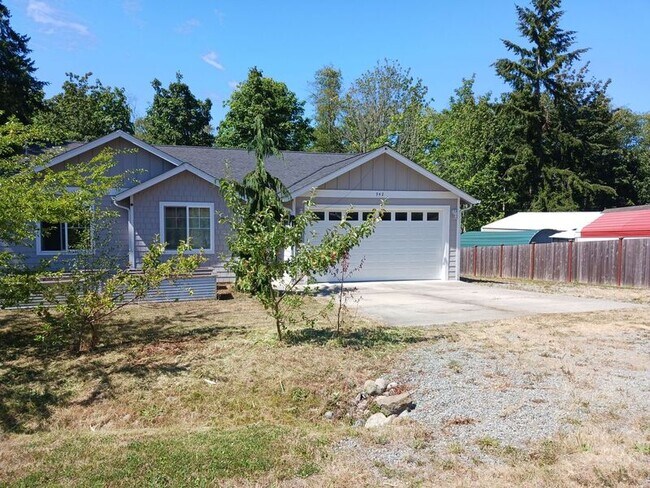 Building Photo - 942 Hadley Way