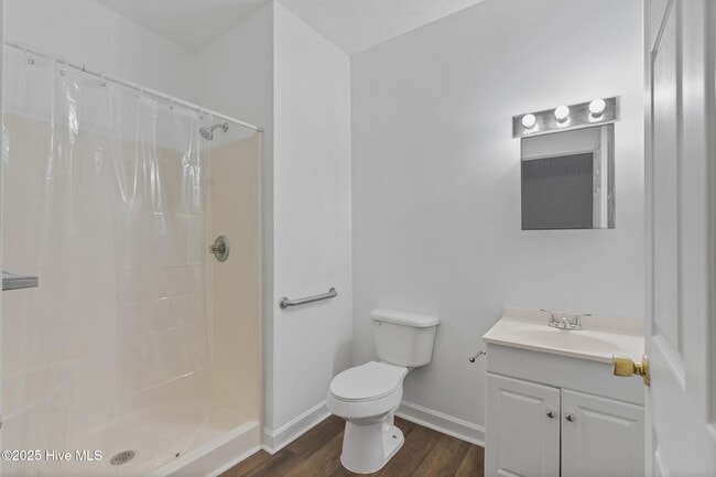 Building Photo - 116 Hannah Pickett 7th Ave