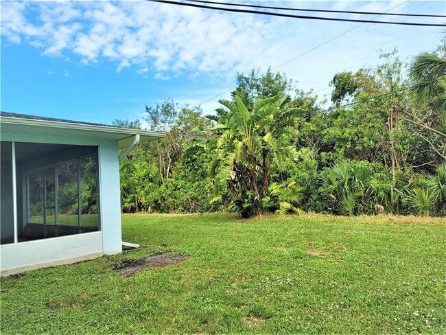Building Photo - 11124 Hotchkiss Dr