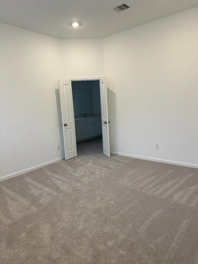 Building Photo - 27034 Golden Isle Ln