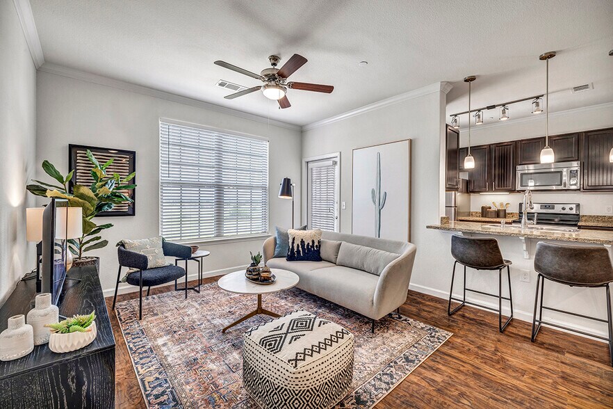 Avenues at Creekside, New Braunfels Texas - Avenues at Creekside