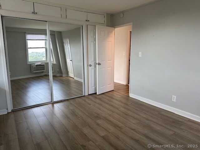 Building Photo - 91 Strawberry Hill Ave