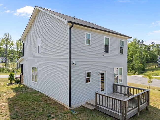 Building Photo - 220 Brisbane Dr