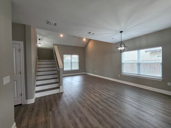 Building Photo - 2331 Hadleigh Hills Ct