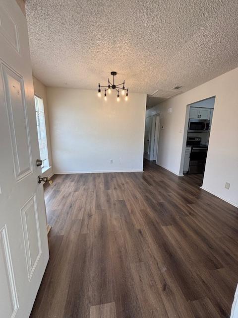 Building Photo - 2414 Ventura Dr