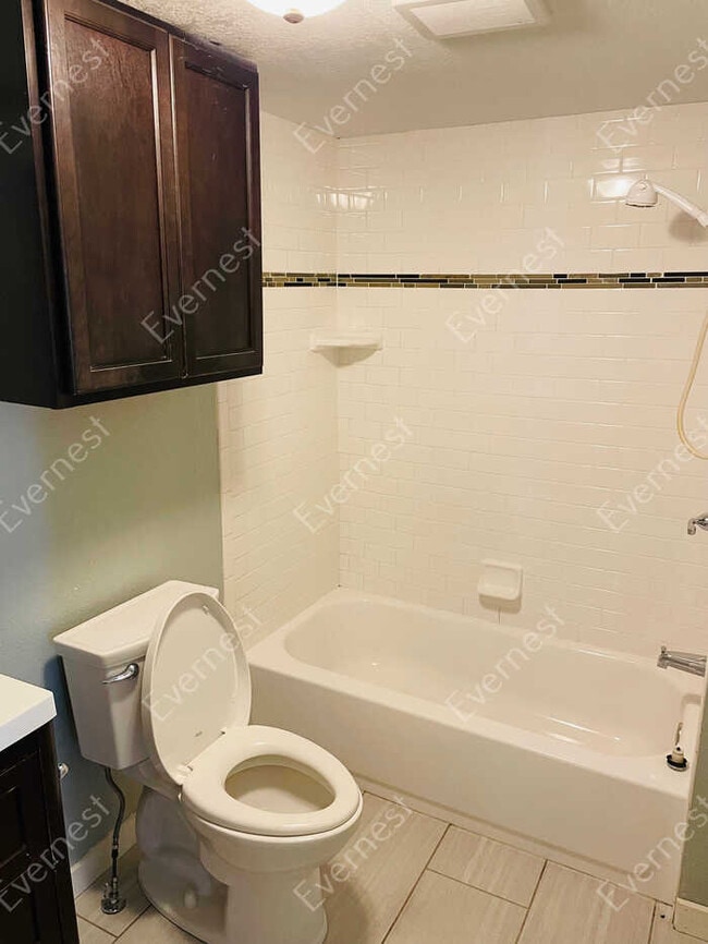 Building Photo - 111 Riverside Ave