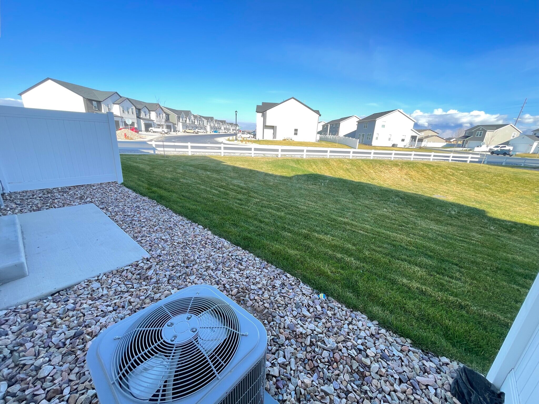 Building Photo - 1566 N Summer Spgs Cv