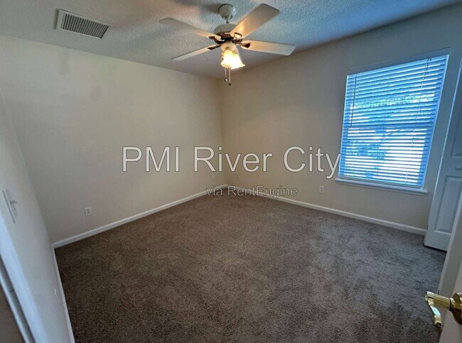 Building Photo - 3553 Silver Bluff Blvd