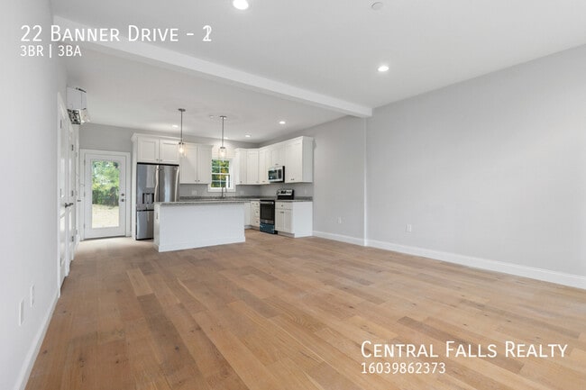 Building Photo - 22 Banner Dr