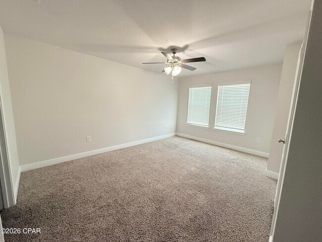 Building Photo - 7682 Shadow Lake Dr