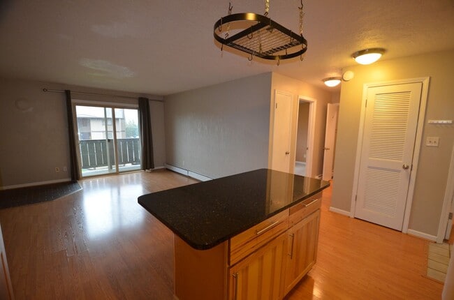 Building Photo - Pets negotiable! Dillon Valley East Condo!...