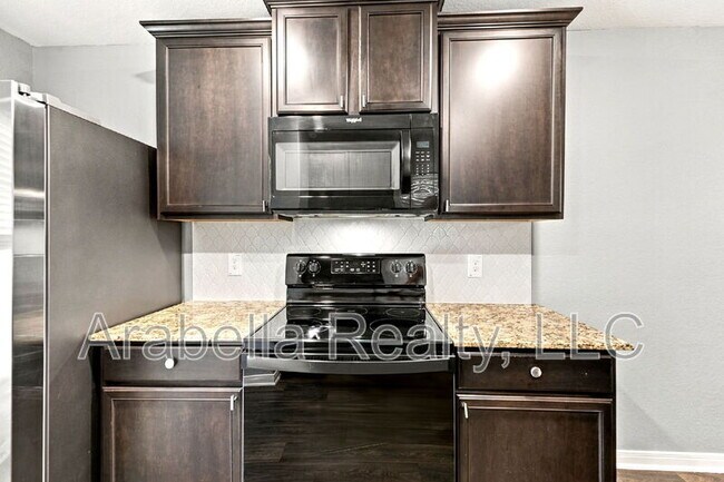 Building Photo - 11641 Claudette St