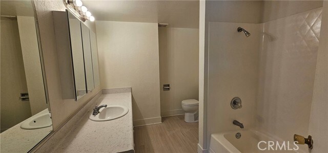 Building Photo - 102 Avenida San Fernando
