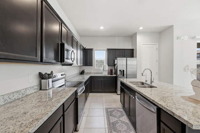 Building Photo - 1521 S Senate St