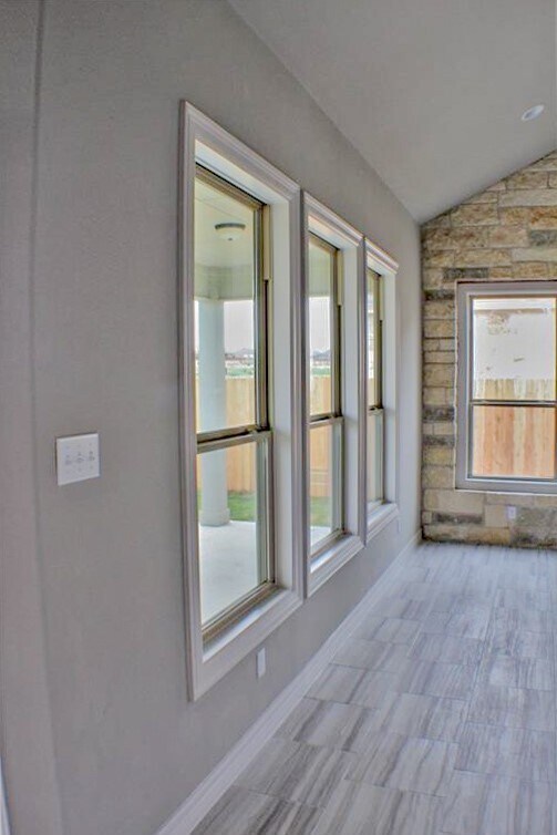 Building Photo - 336 Jake Dr