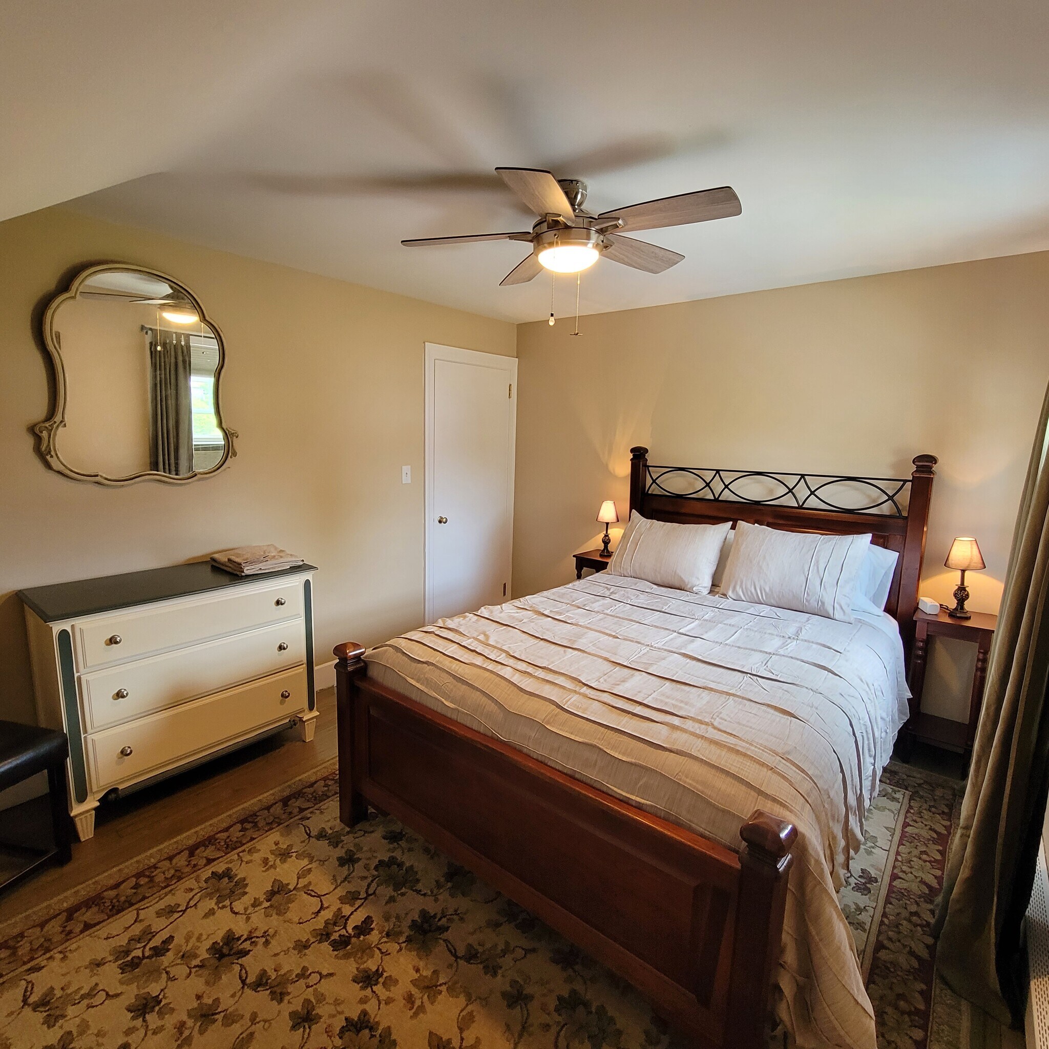 Bedroom 1 - 1235 Gardners Neck Rd