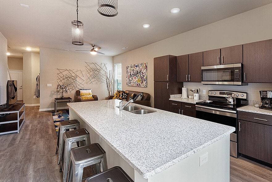 Primary Photo - University Trails