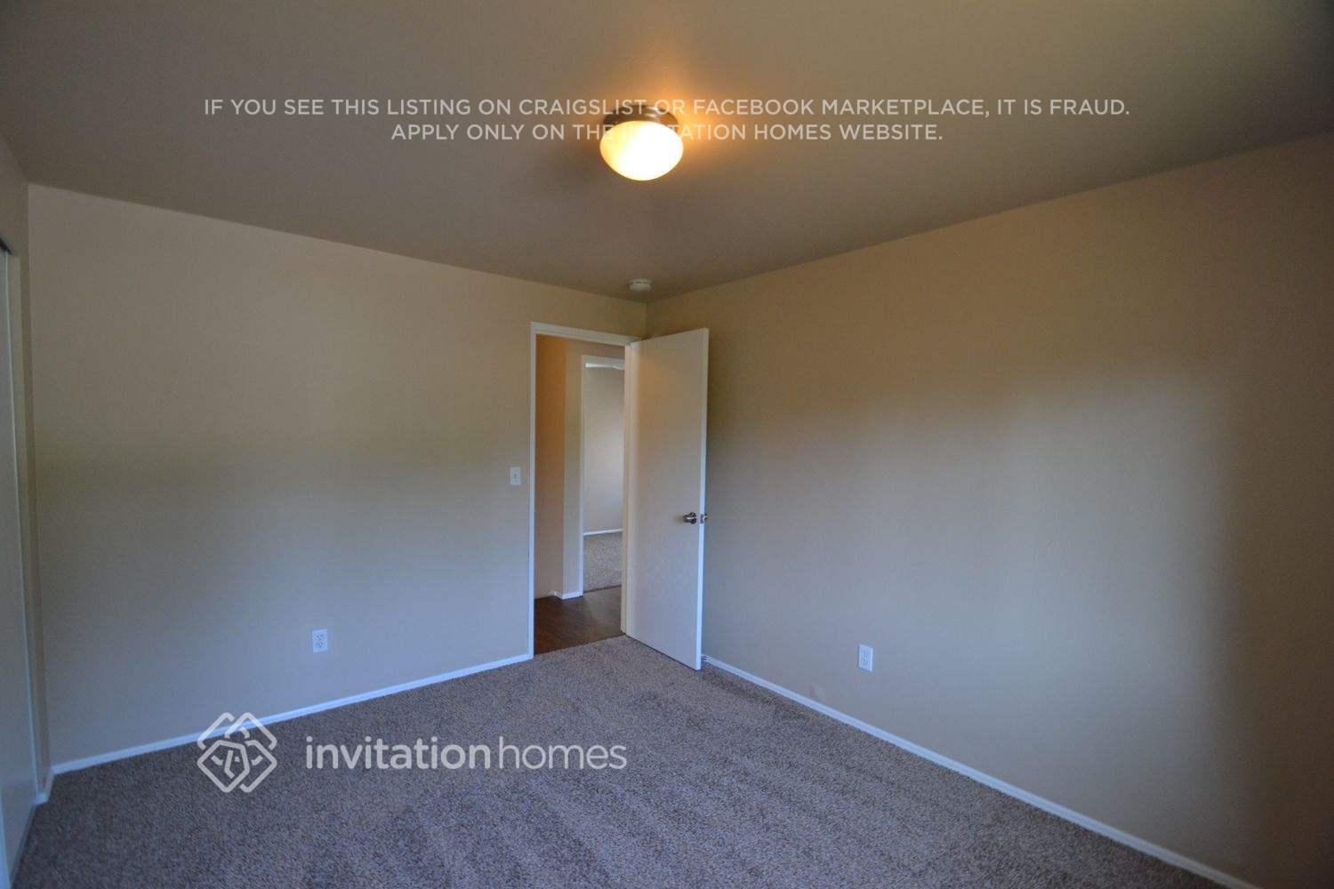 Building Photo - 6740 NE 1st Pl