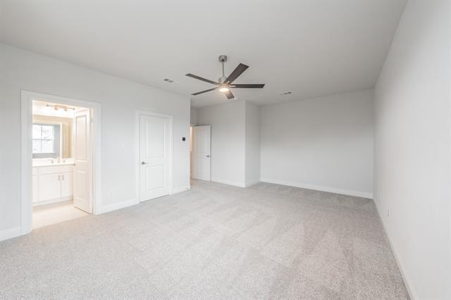 Building Photo - 9613 Thorncrown Ln