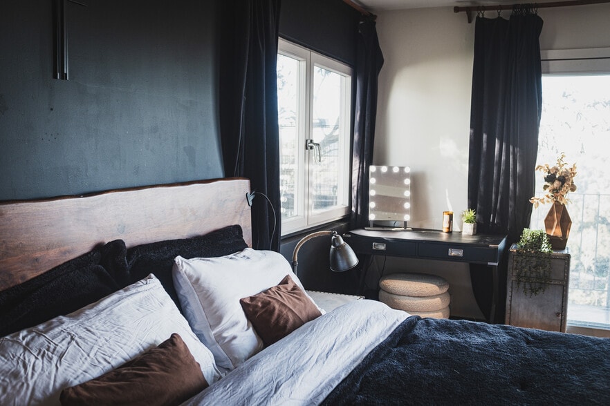 Building Photo - 2050 Cyprean Dr