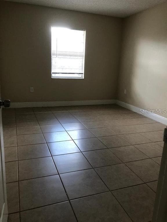 Building Photo - 2839-2838 8 Iron Dr