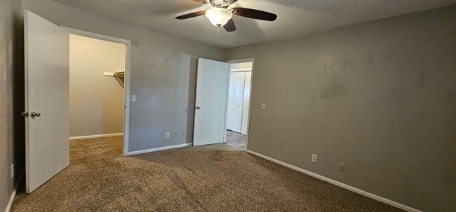 Building Photo - A - Ridgewood