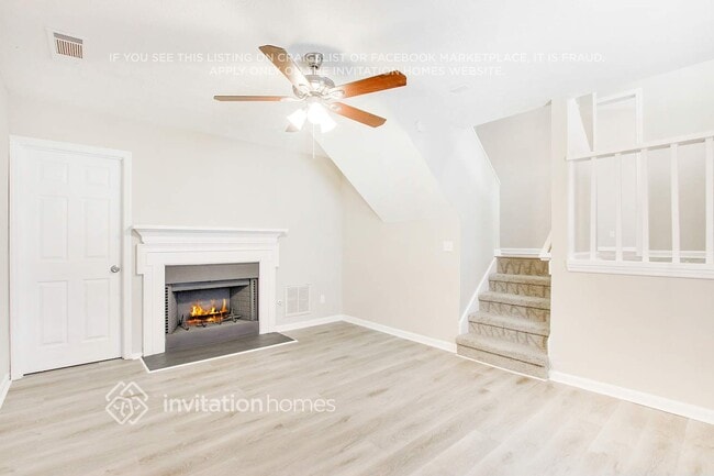 Building Photo - 1599 Clifton Downs Dr SE