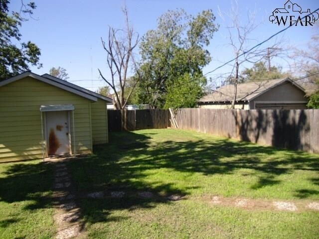 Building Photo - Centrally located 1 bedroom 1 bath