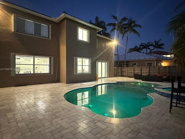 Building Photo - 15549 SW 150th St