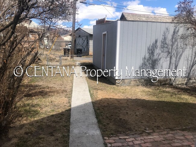 Building Photo - Gorgeous remodeled home!