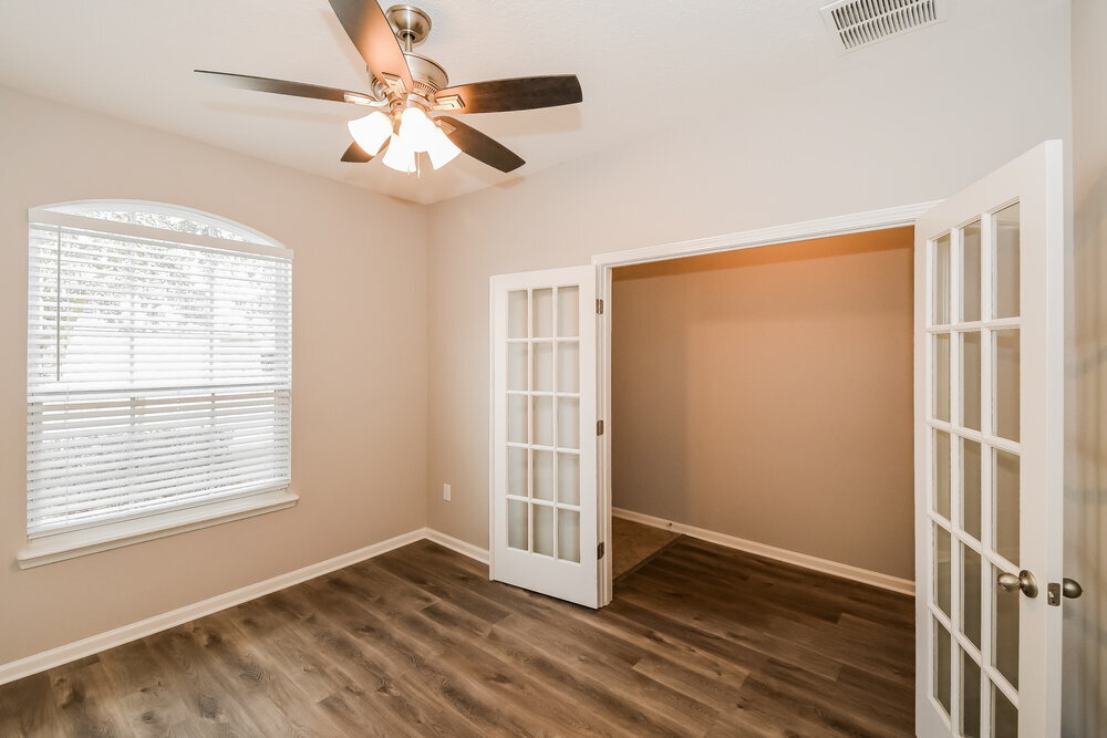 Building Photo - 5754 Village Pond Cir