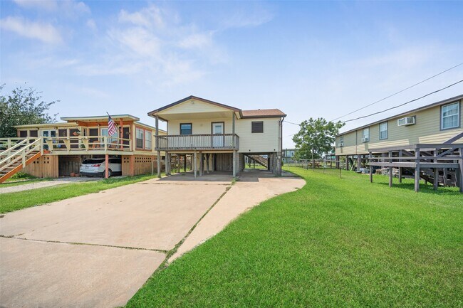 Building Photo - 7102 Terrasso Dr