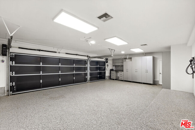Building Photo - 4423 Bergamo Dr