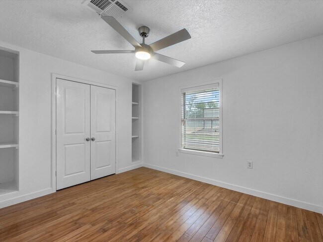 Building Photo - 12922 McNair St