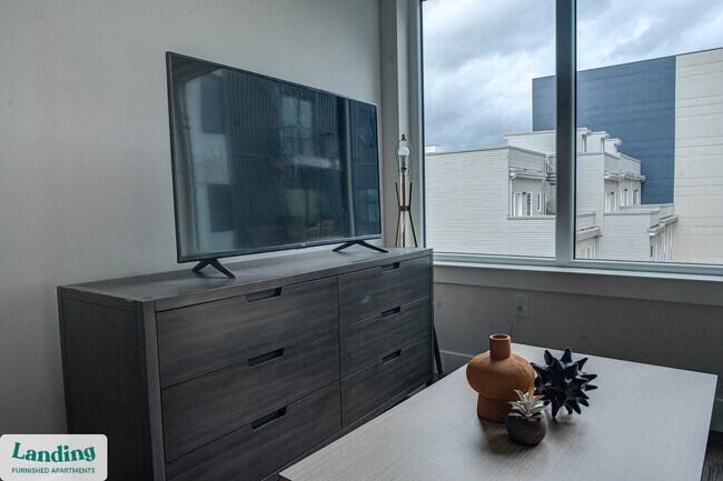 Building Photo - 1999 E Boston St