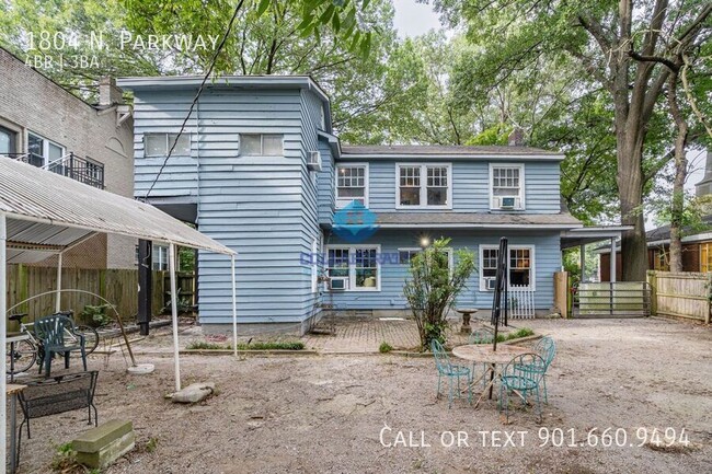 Building Photo - 1804 N. Parkway-