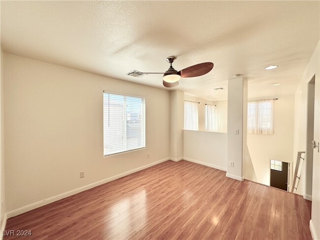 Building Photo - 4743 Aventura Canyon Ct