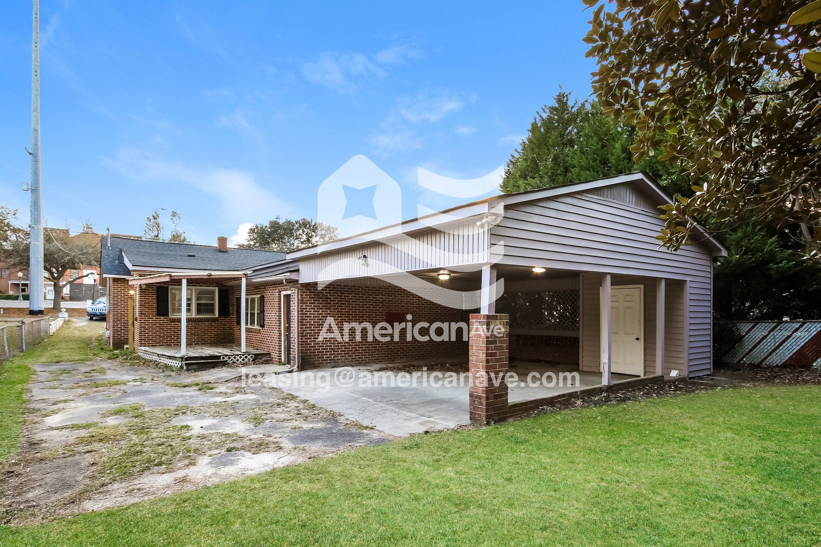 Building Photo - 426 Hampton Ave NW