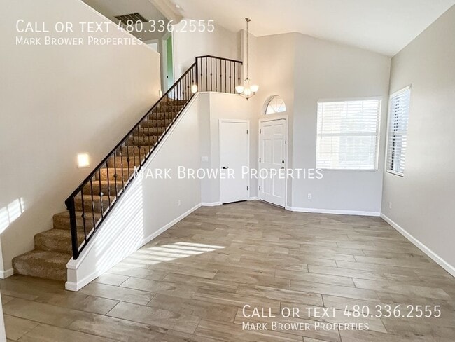 Building Photo - 4102 E Woodland Dr