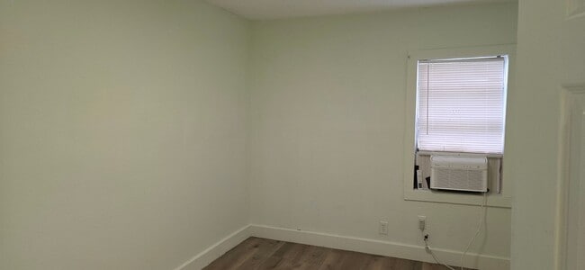Building Photo - 2808 Avenue H